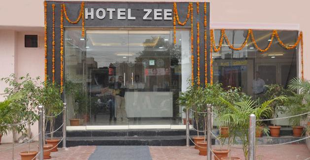 Hotel Zee Agra  Εξωτερικό φωτογραφία